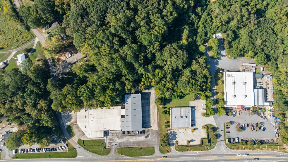 More Photos Of 12230 Cumming Hwy, Canton Warehouse For Sale