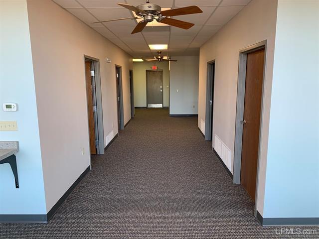 More Photos Of 901 Razorback Dr, Houghton Storefront For Sale