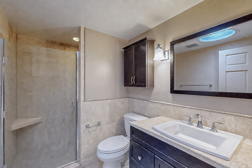 More Photos Of 139 N Grand Ave, Pullman Apartments For Sale