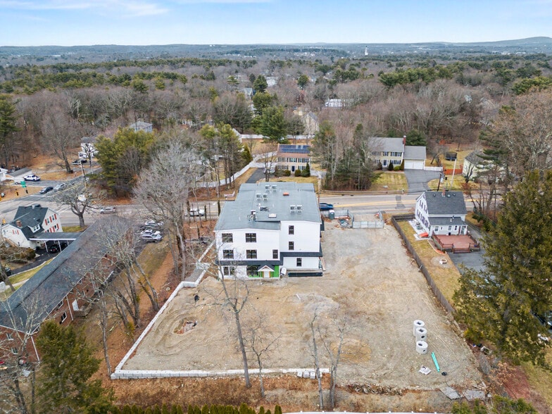 More Photos Of 173 High Plain St, Walpole Office For Sale
