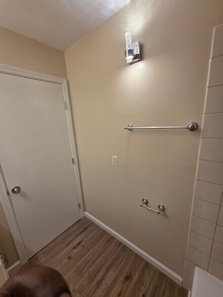 More Photos Of 9716 Mountain Blvd, Oakland Apartments For Sale