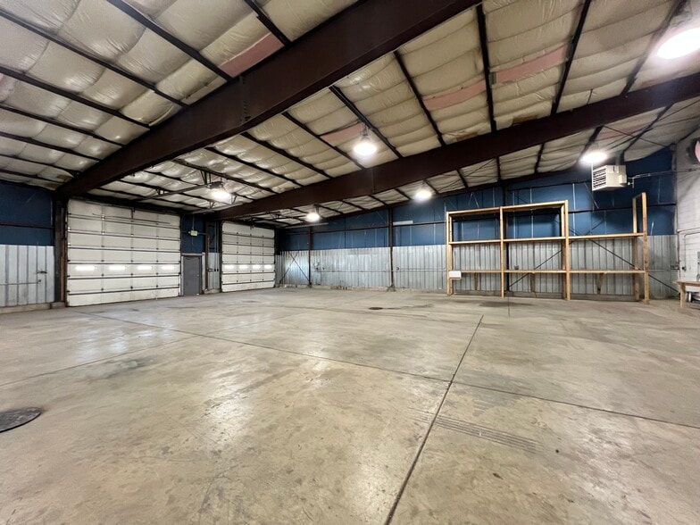 More Photos Of 7020 Cline Ave, Hammond Warehouse For Lease