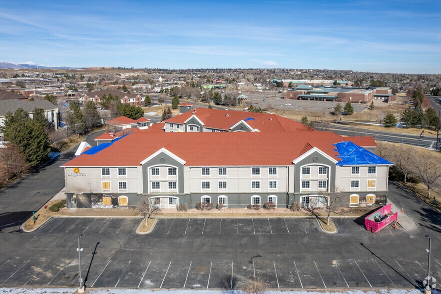 More Photos Of 902 W Dillon Rd, Louisville Hospitality For Sale