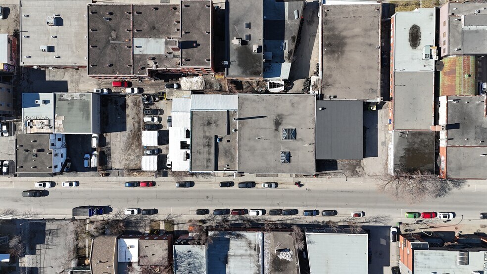 More Photos Of 4278 St Frontenac, Frontenac Auto Repair For Sale