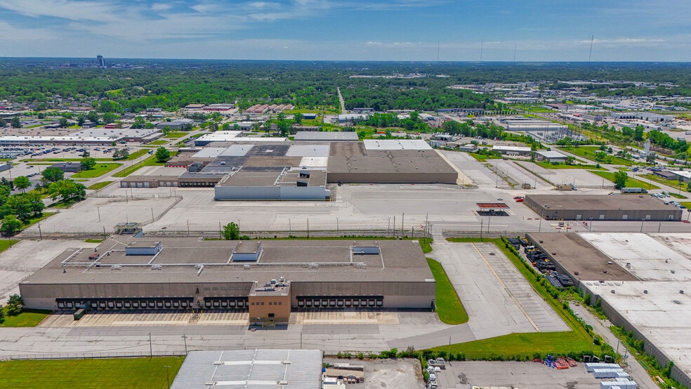 Primary Photo Of 4815 Executive Blvd, Fort Wayne Unknown For Lease