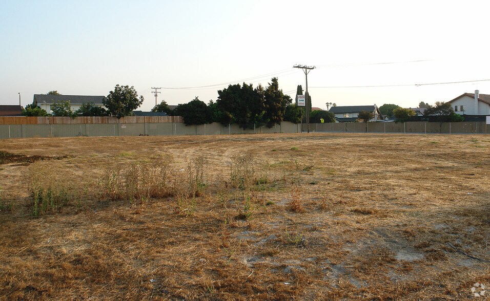 More Photos Of 9491 Edinger Ave, Westminster Land For Sale
