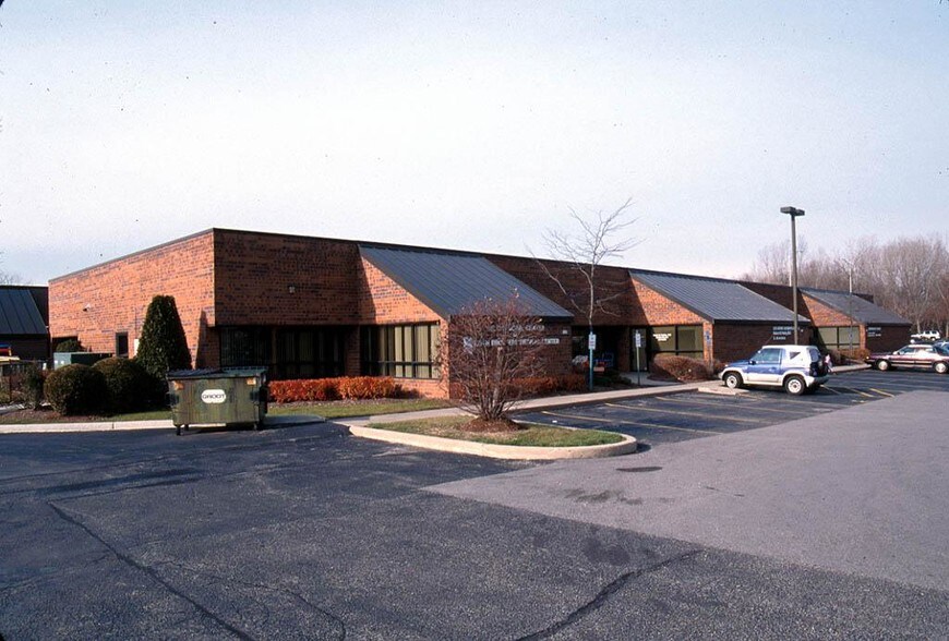 More Photos Of , Elk Grove Village Office For Sale