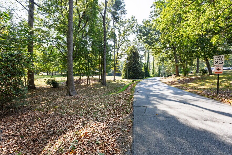More Photos Of 1589 Hammond Woods Cir SW, Marietta Land For Sale