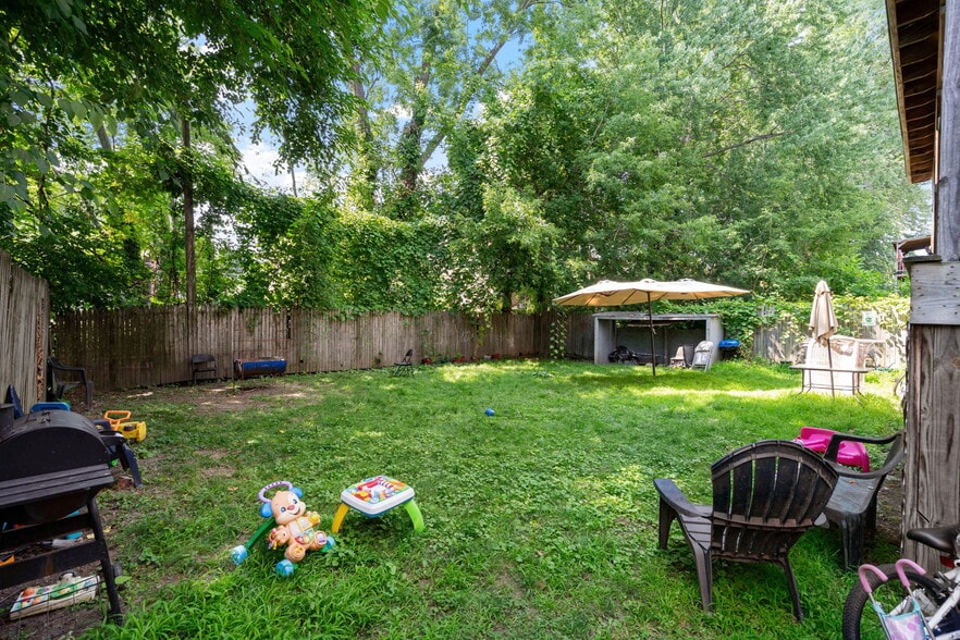 More Photos Of 3227-3229 Seventh Ave, Troy Apartments For Sale