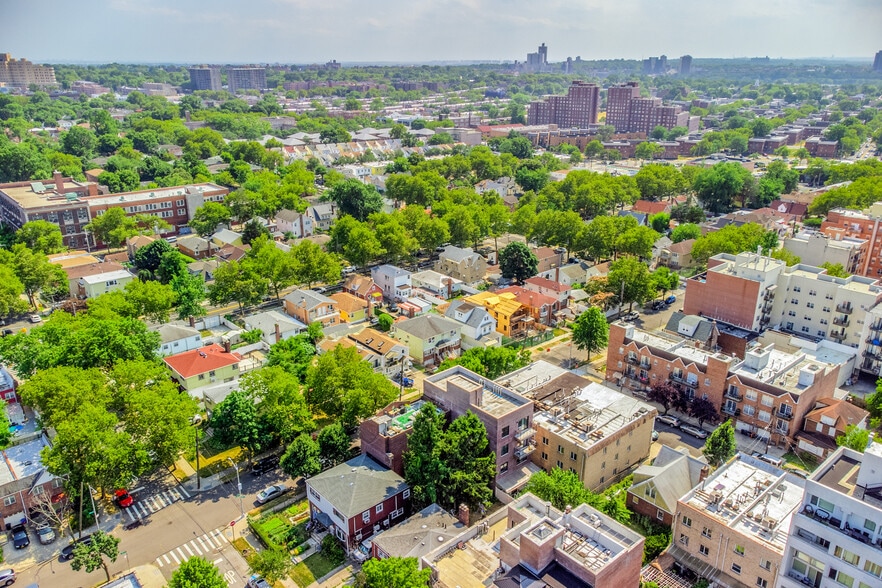 More Photos Of 16109 72nd Ave, Fresh Meadows Apartments For Sale