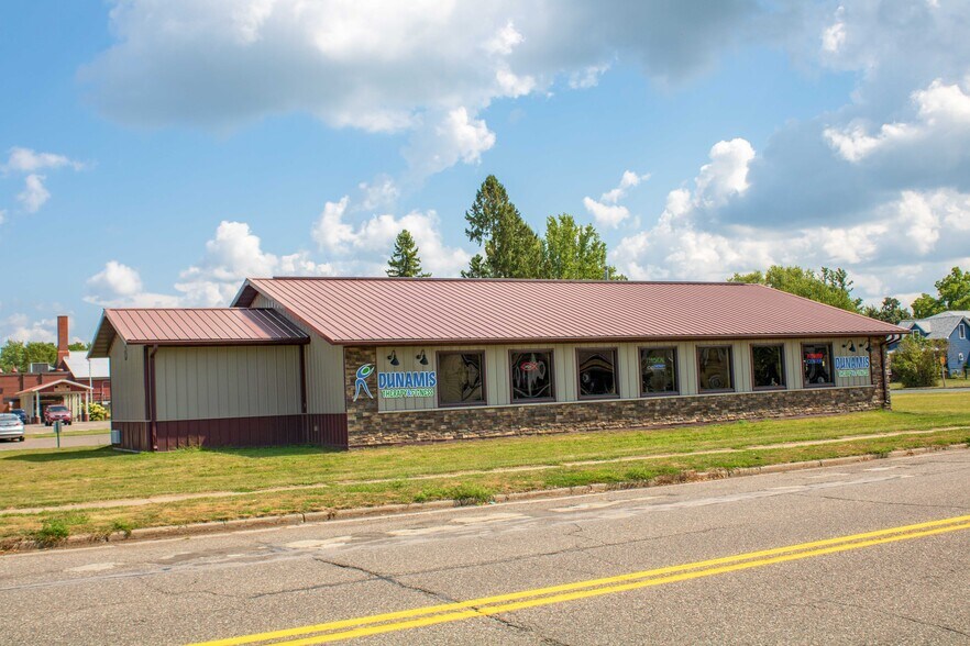 More Photos Of 708 W Washington St, Augusta Medical For Sale