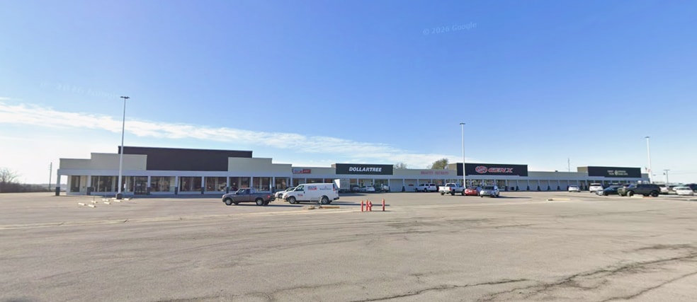 More Photos Of 4835-4953 State Ave, Kansas City Unknown For Lease