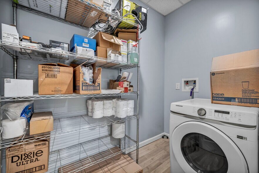 More Photos Of 1025 E Fifth Ave, Columbus Warehouse For Lease