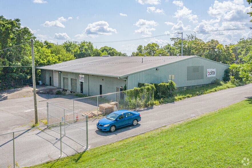 More Photos Of 924 Vine St, Nashville Warehouse For Lease