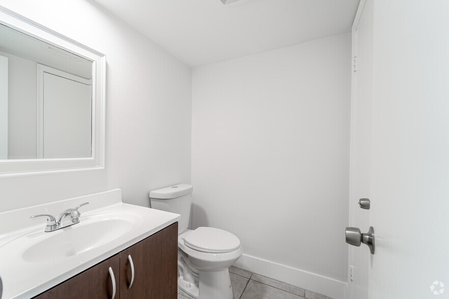 More Photos Of 311-357 Gulfstream Rd, Dania Apartments For Sale