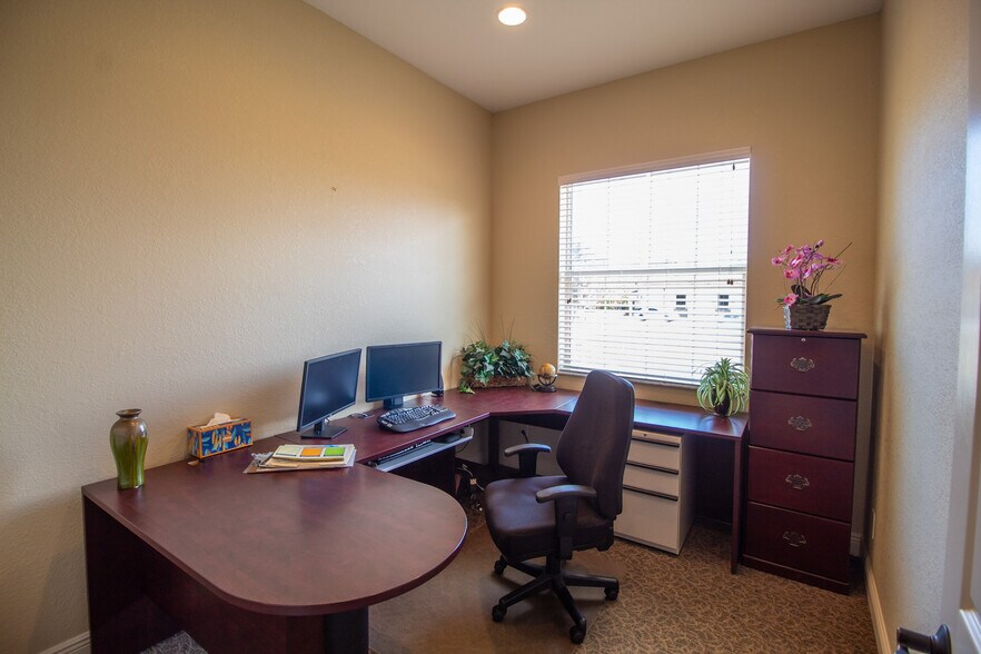 More Photos Of 334 W Olympia Ave, Punta Gorda Office For Sale