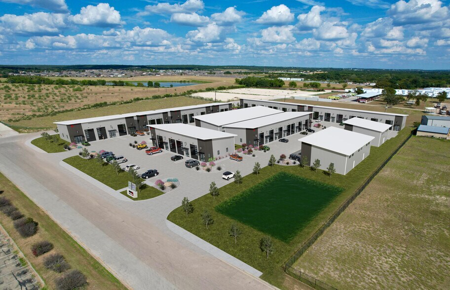 More Photos Of 704 Progress Dr, Killeen Light Distribution For Sale