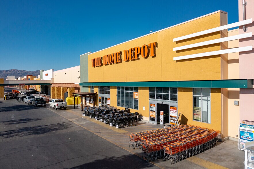 Primary Photo Of 38107-38215 47th St E, Palmdale Storefront For Lease