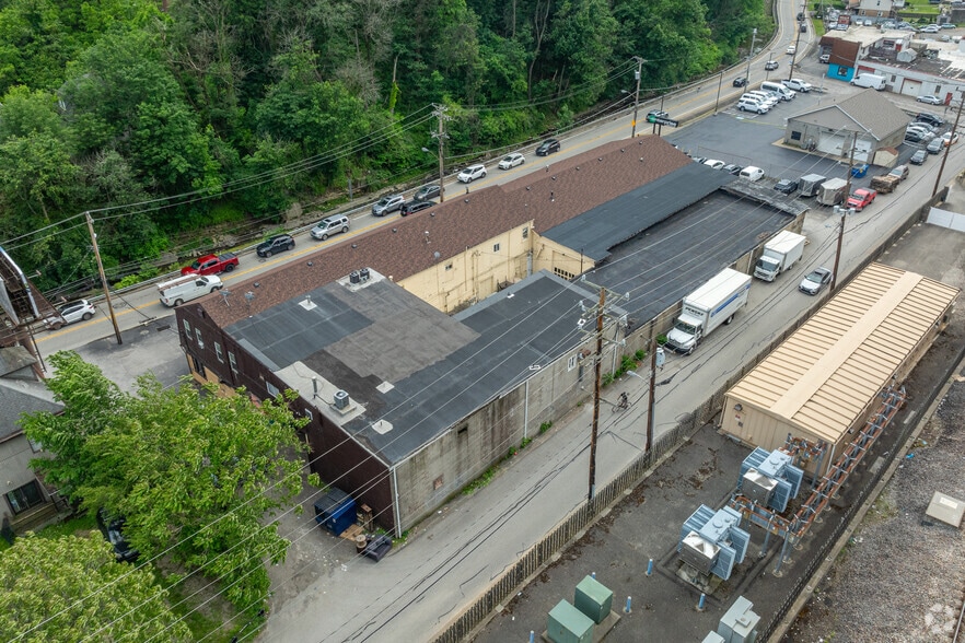 More Photos Of 2544-2546 Library Rd, Pittsburgh Storefront Retail Office For Sale