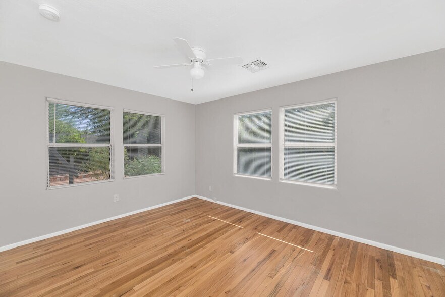 More Photos Of 316 E Vogel Ave, Phoenix Apartments For Sale