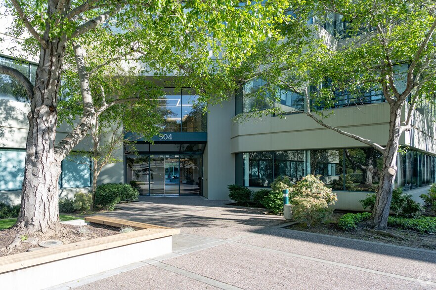 More Photos Of 500 Redwood Blvd, Novato Unknown For Lease