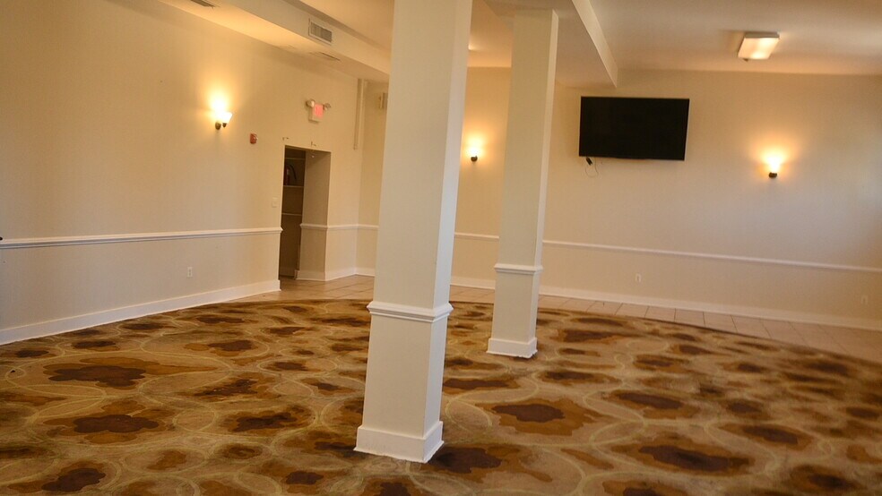 More Photos Of 2715-2725 22nd St NE, Washington Religious Facility For Sale
