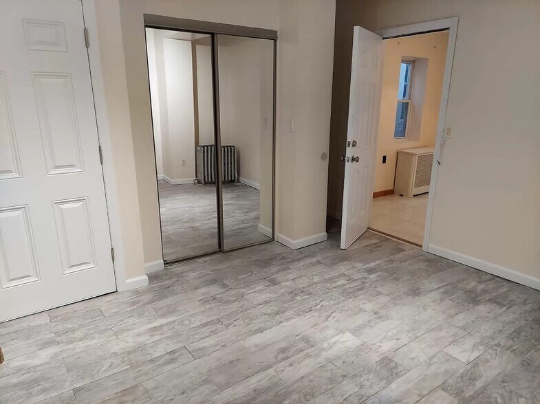 More Photos Of 472 Lake St, Brooklyn Land For Sale