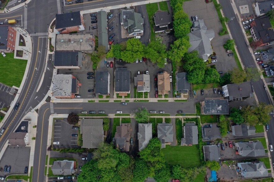 More Photos Of , Bristol Multifamily For Sale