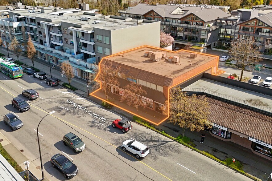 More Photos Of 1075 Marine Dr, North Vancouver Storefront Retail Office For Sale