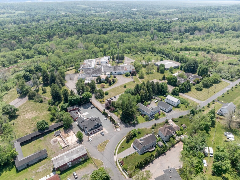 More Photos Of 110 Woodfern Rd, Branchburg Warehouse For Sale