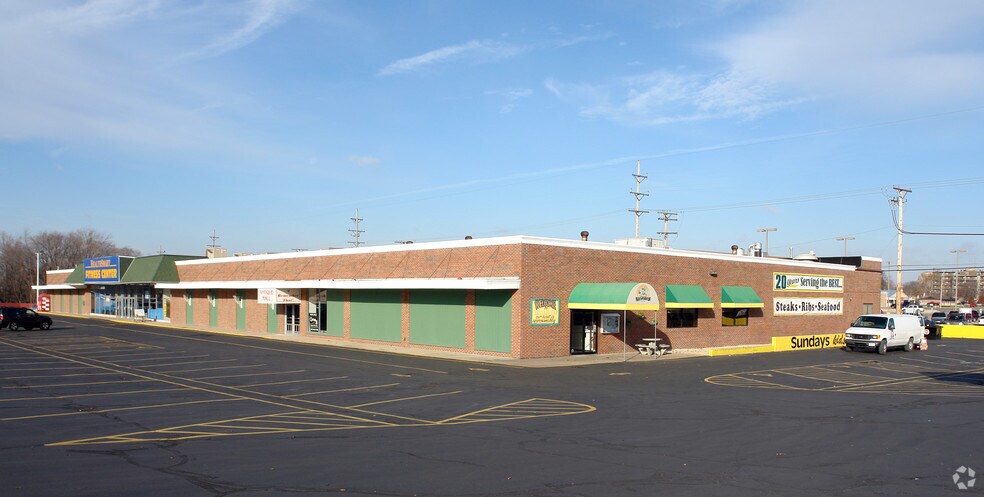 More Photos Of 110 E Waverly St, Morris Unknown For Lease