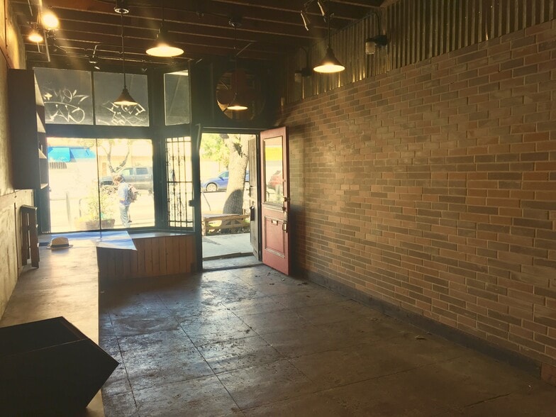 More Photos Of 3402-3404 N Figueroa St, Los Angeles Storefront Retail Residential For Lease