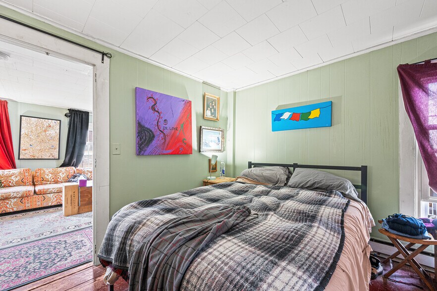 More Photos Of 2 Norwich Rd, East Haddam General Retail For Sale