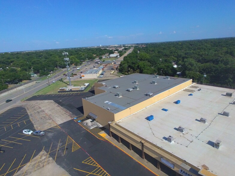 More Photos Of 5101 Gus Thomasson Rd, Mesquite Unknown For Lease