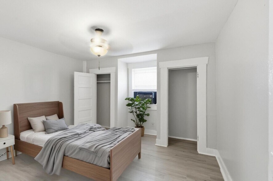 More Photos Of 214 E Huff Ave, San Antonio Apartments For Sale