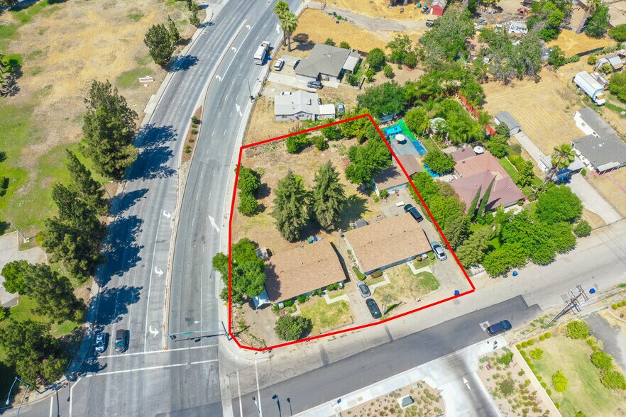 More Photos Of 1154 Gould St, San Bernardino Apartments For Sale