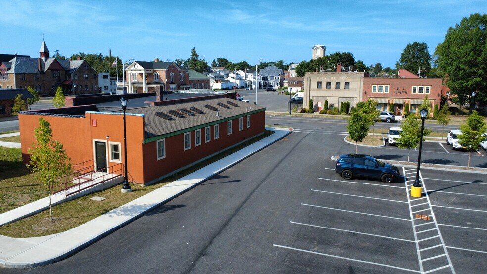 More Photos Of 107 W Liberty St, Rome Office For Sale