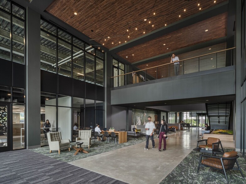 More Photos Of 1601 Utica Ave S, Minneapolis Office For Lease