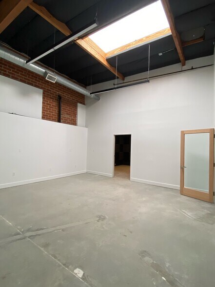 More Photos Of 4200 Sepulveda Blvd, Culver City Coworking Space