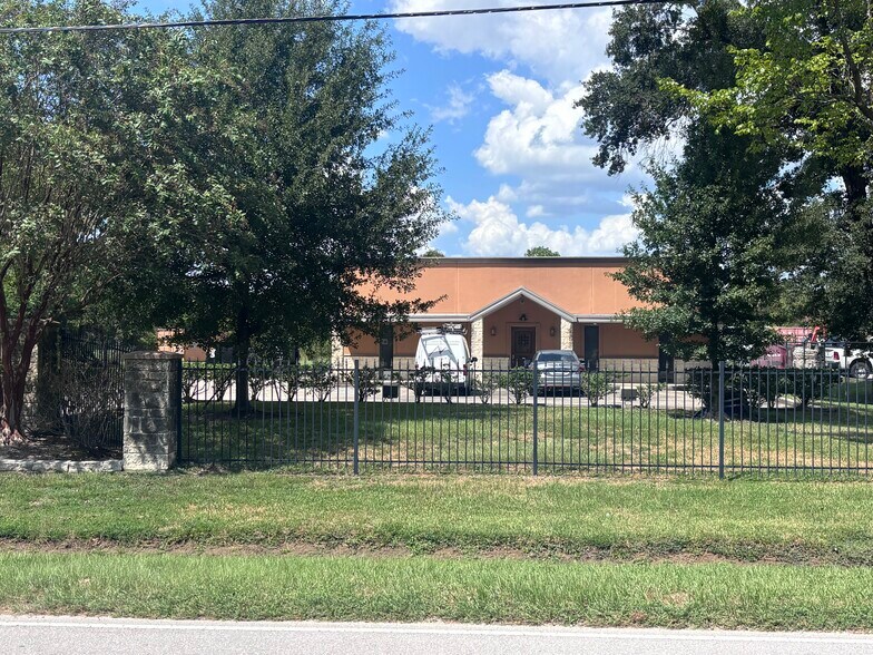 Primary Photo Of 10450 Cossey Rd, Houston Industrial For Sale
