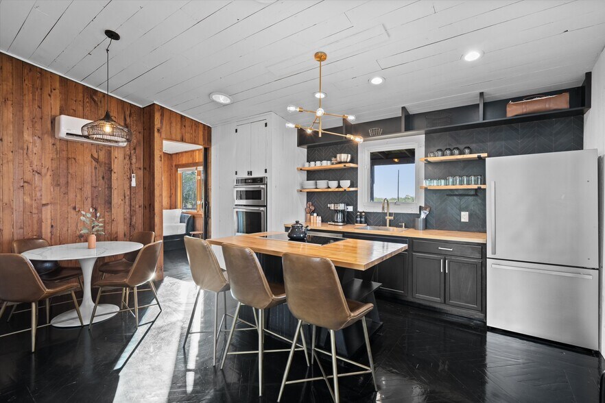 More Photos Of Elroy Rd, Del Valle Land For Sale