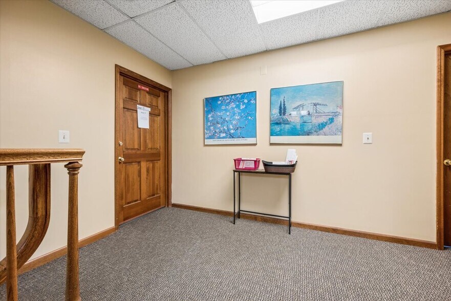 More Photos Of 1130 US Highway 202 S, Raritan Medical For Sale