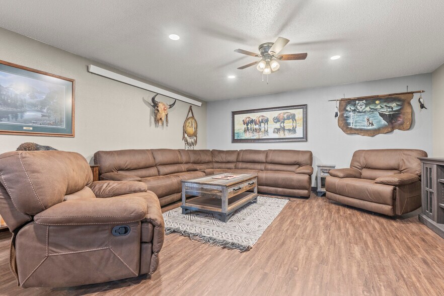 More Photos Of 5642 Bob Ln, Black Hawk Service For Sale