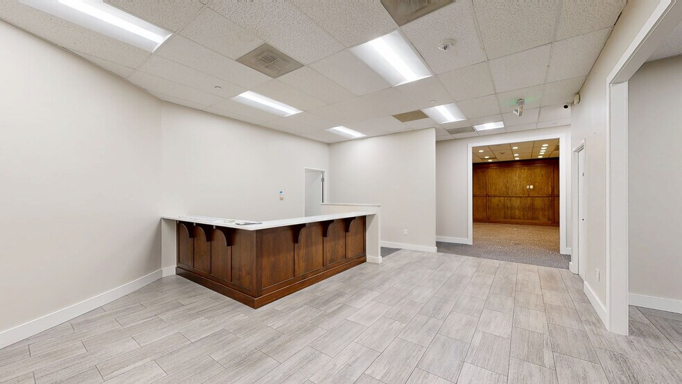 More Photos Of 201 Defense Hwy, Annapolis Office For Sale