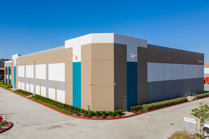 More Photos Of 4260 N Harbor Blvd, Fullerton Unknown For Lease