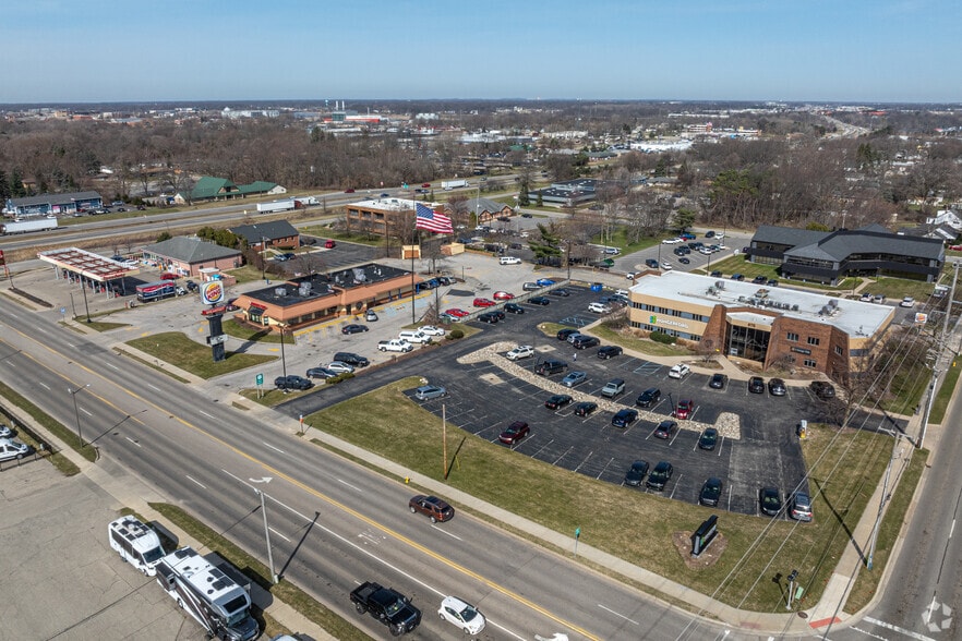 More Photos Of 675 E 16th St, Holland Office For Lease