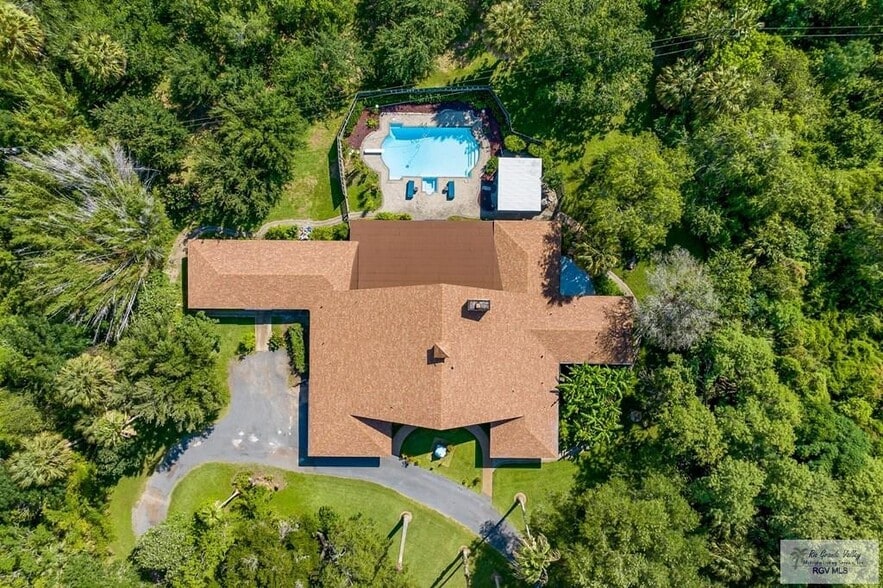 More Photos Of 1 Frost Ln, San Benito Lodge Meeting Hall For Sale