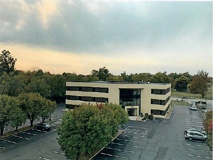 More Photos Of 1020 Woodman Dr, Dayton Office For Lease