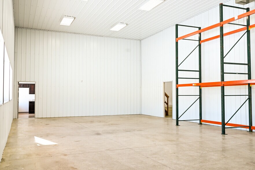 More Photos Of 23367 US 23, Circleville Industrial For Lease