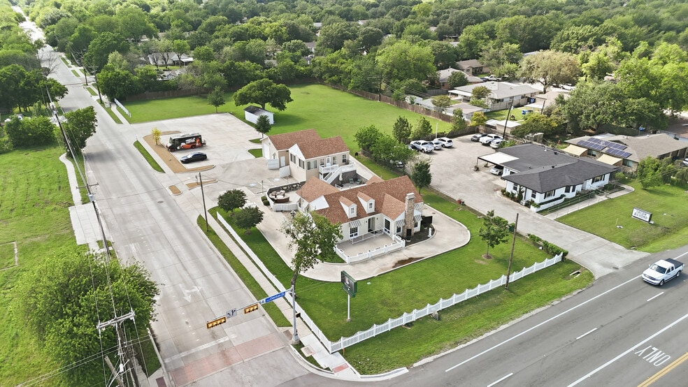 More Photos Of 3501 Denton Hwy, Haltom City Office For Lease